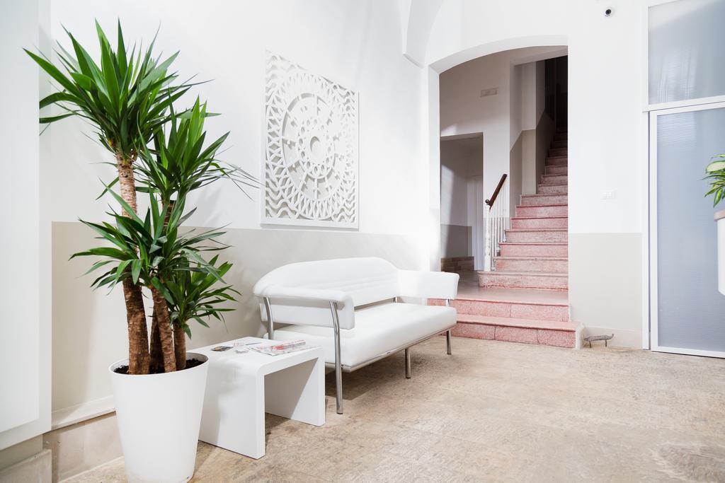 מלון לצ'ה Palazzo Massari מראה חיצוני תמונה